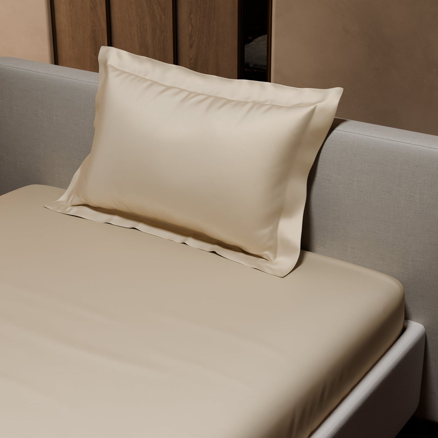 Charming Ivory Fitted Bedsheet Set