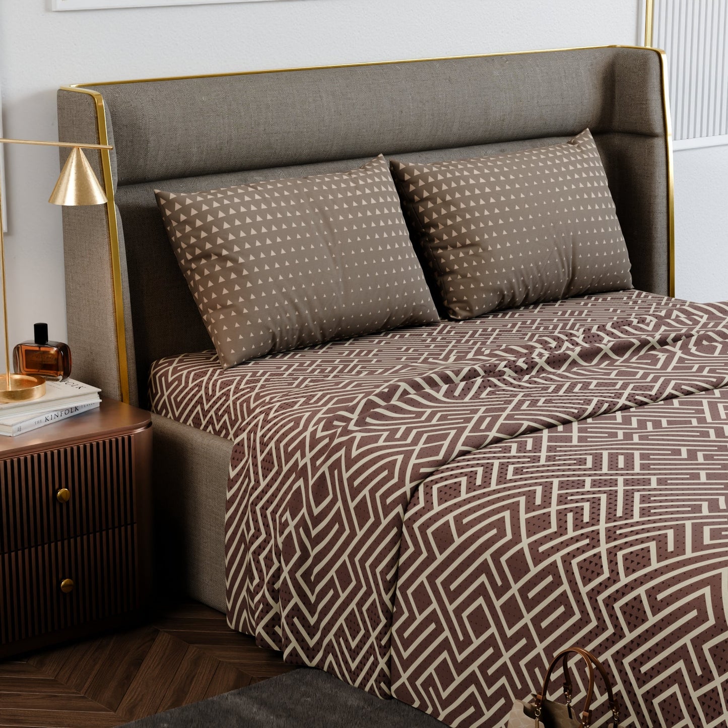 Mauve Labyrinth Cotton Bedsheet Set