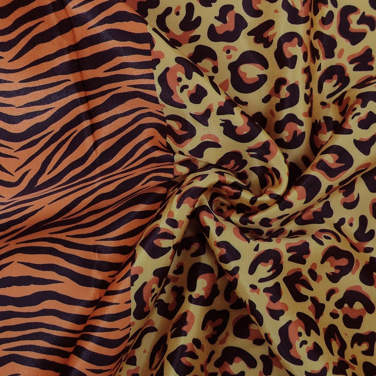 Golden Savannah Enriched Cotton Bedsheet Set