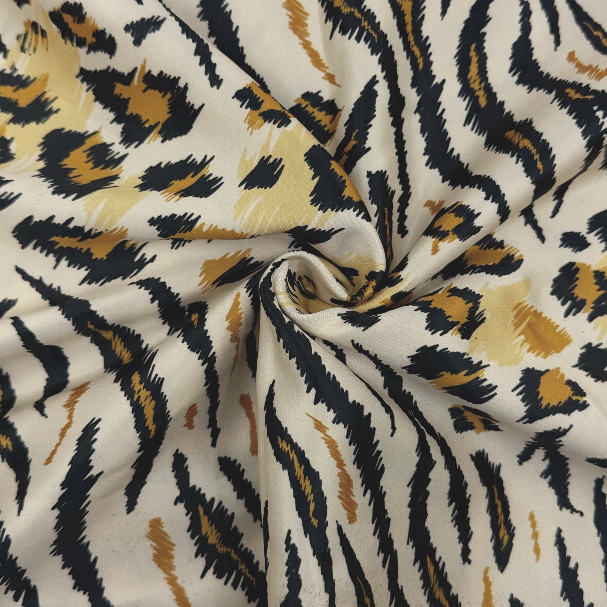 After the Hunt Enriched Cotton Bedsheet Set